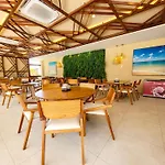 Sol Do Makia Experience, Beleza & Conforto - Flat Vista Piscina Em Muro Alto